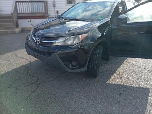 2014 Toyota RAV4 LE