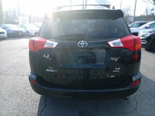 2014 Toyota RAV4 LE