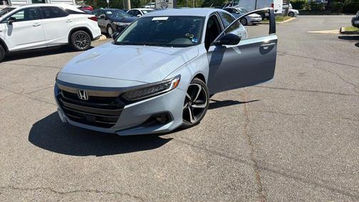 Still Night Pearl 2022 Honda Accord Sport SE 1.5T