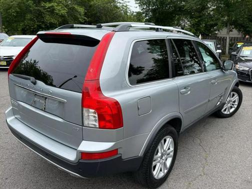 2011 Volvo XC90 3.2