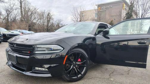 2016 Dodge Charger SXT