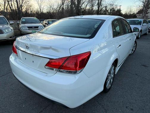 2011 Toyota Avalon Limited