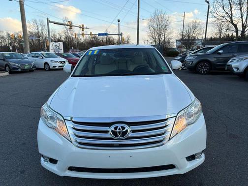 2011 Toyota Avalon Limited