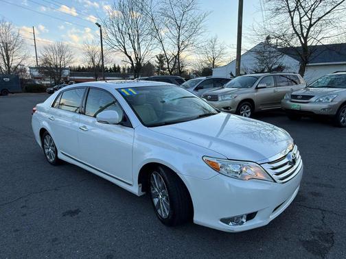 2011 Toyota Avalon Limited