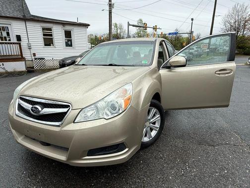 2010 Subaru Legacy Premium