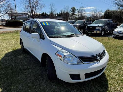 2011 Nissan Versa 1.8 S