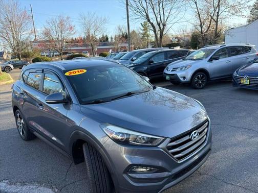 2016 Hyundai TUCSON Sport
