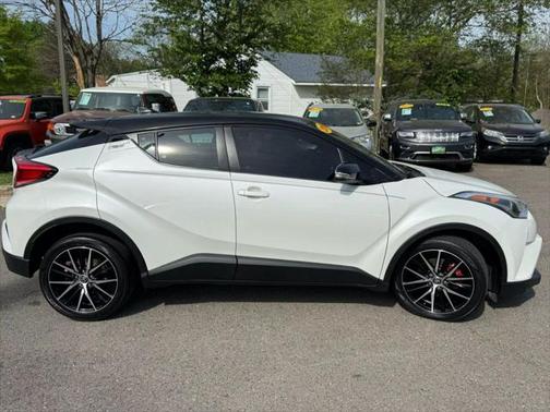 2018 Toyota C-HR XLE Premium