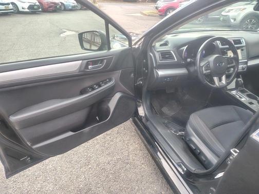 2016 Subaru Legacy Premium