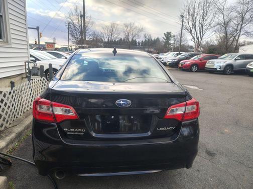 2016 Subaru Legacy Premium