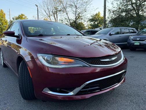 2016 Chrysler 200 C