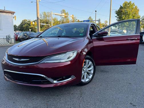 2016 Chrysler 200 C