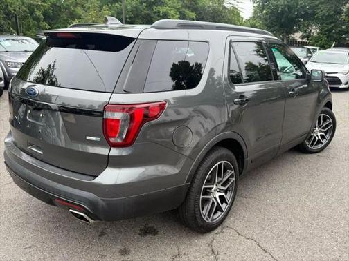2017 Ford Explorer sport