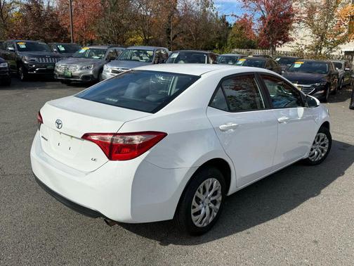2019 Toyota Corolla LE