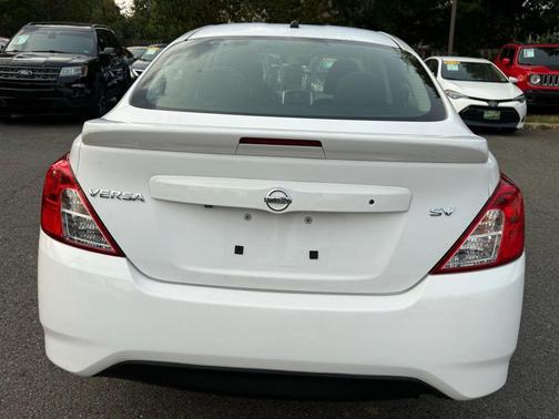 2019 Nissan Versa 1.6 SV