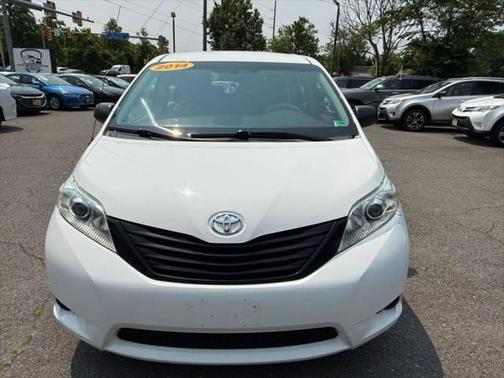 2014 Toyota Sienna L