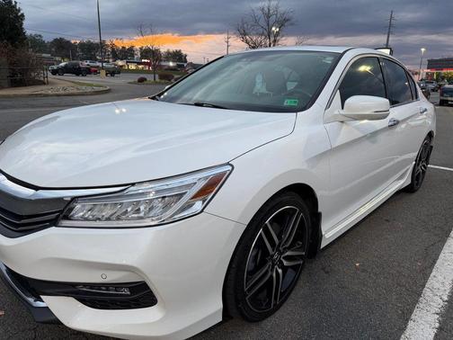 2017 Honda Accord Touring V6