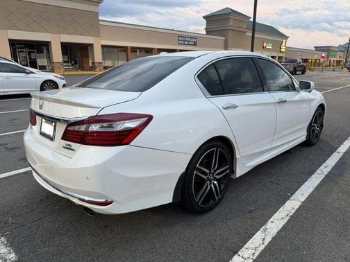 2017 Honda Accord Touring V6