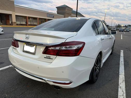 2017 Honda Accord Touring V6