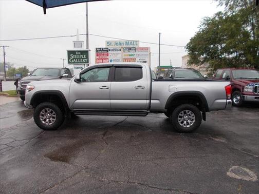 2017 Toyota Tacoma SR5