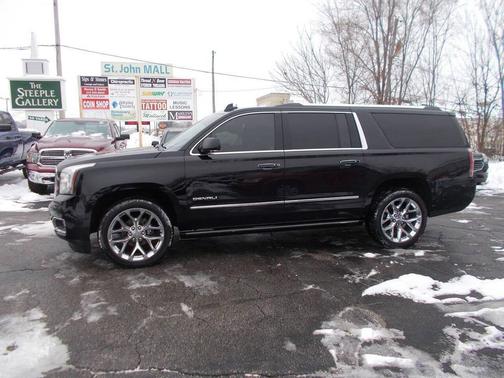 2017 GMC Yukon XL Denali
