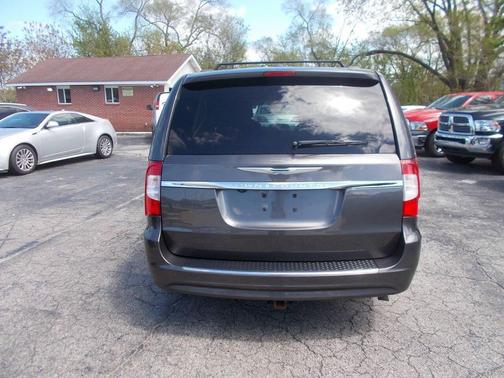 Granite Crystal Metallic Clear Coat 2016 Chrysler Town & Country Touring