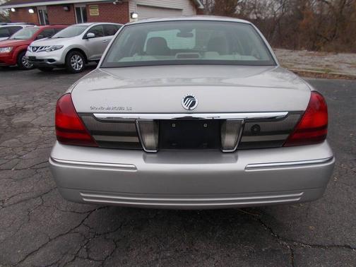 2007 Mercury Grand Marquis LS 4dr Sedan