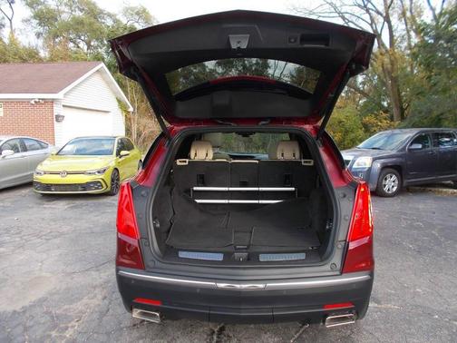 2017 Cadillac XT5 Premium Luxury