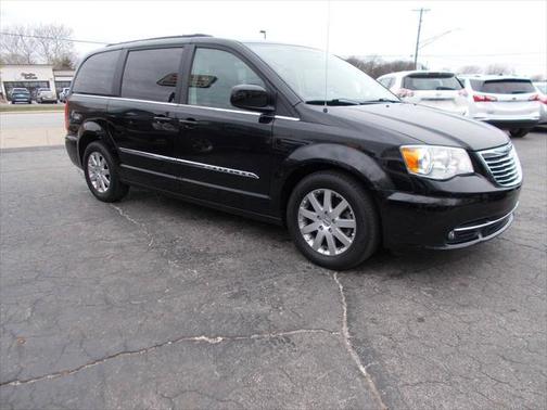 2013 Chrysler Town & Country Touring