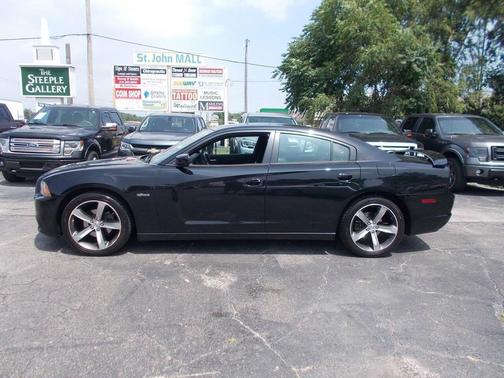2014 Dodge Charger SXT
