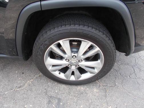 2013 Jeep Grand Cherokee Laredo