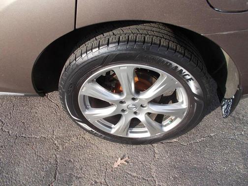 2012 Nissan Murano LE