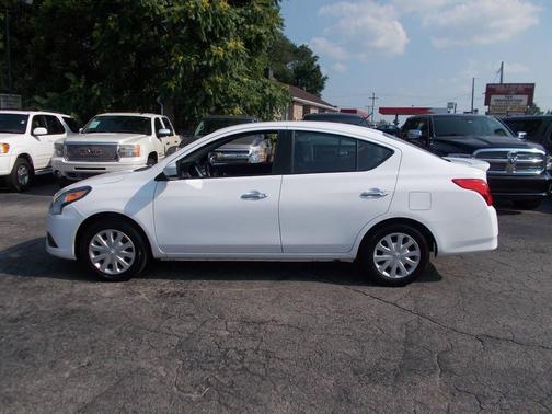 2018 Nissan Versa 1.6 SV