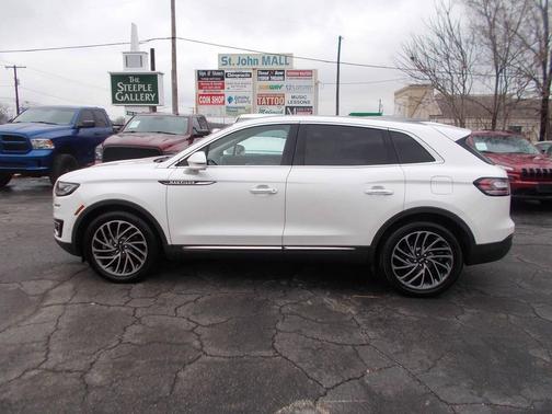 2019 Lincoln Nautilus Reserve