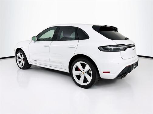 2026 Porsche Macan GTS