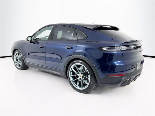 2026 Porsche Cayenne Turbo GT