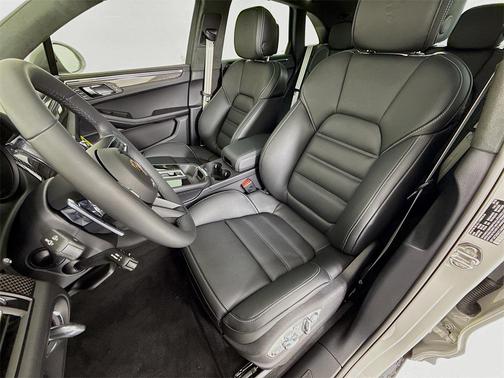 2026 Porsche Macan GTS