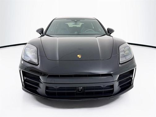 2026 Porsche Panamera 