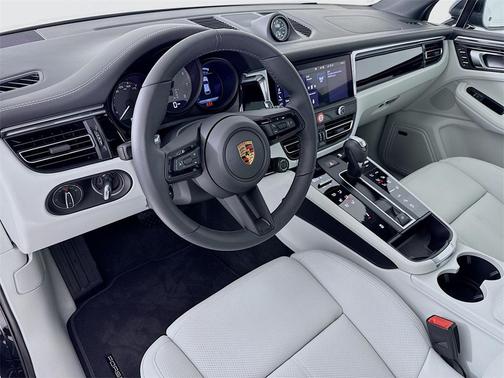 2026 Porsche Macan S