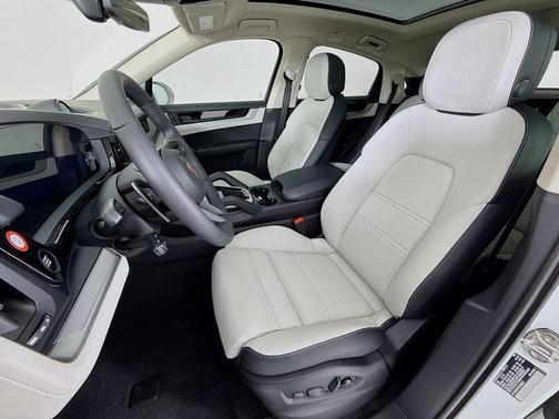 White 2026 Porsche Cayenne Cayenne
