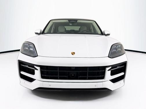 White 2026 Porsche Cayenne Cayenne
