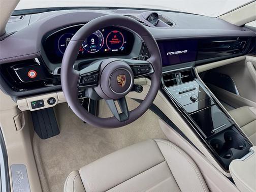 2026 Porsche Panamera 4S E-Hybrid