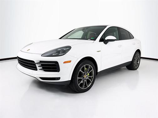 2023 Porsche Cayenne Platinum Edition
