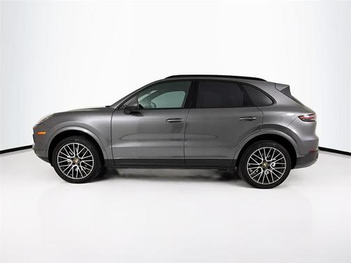 2023 Porsche Cayenne S