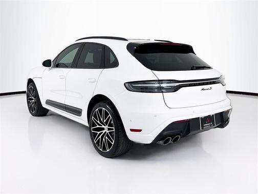 2026 Porsche Macan S