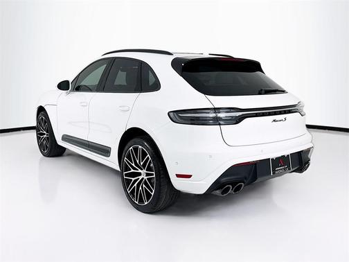 2026 Porsche Macan S