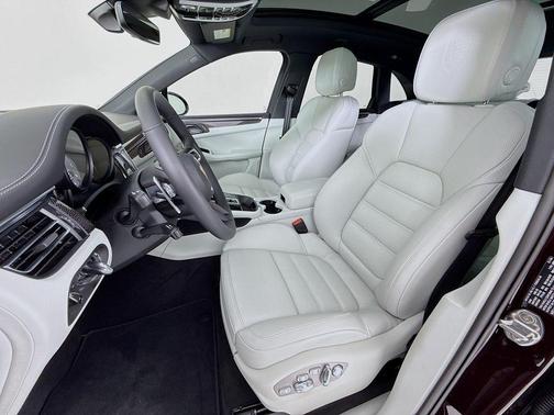 Copper 2026 Porsche Macan Macan