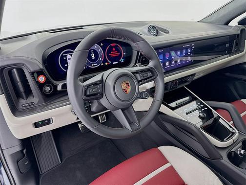 2026 Porsche Cayenne GTS