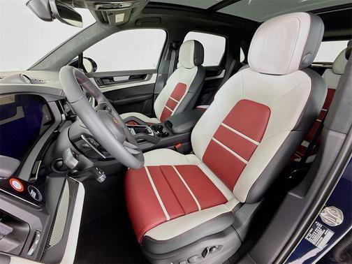 2026 Porsche Cayenne GTS