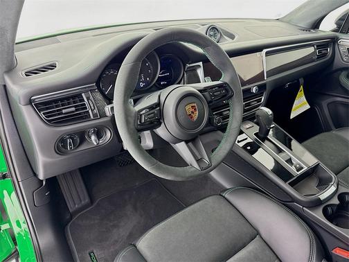 2026 Porsche Macan GTS